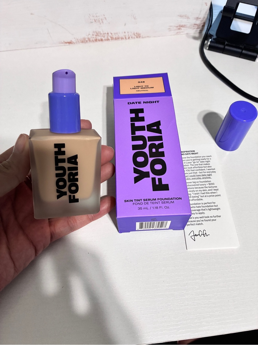 Date Night Skin Tint Serum Foundation - Light to Medium (Beige) NIB
